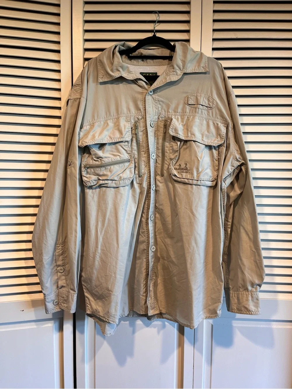 Cabela's Men's Light Khaki Lightweight Fishing Jacket
